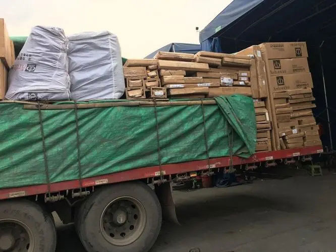 鹰手营子矿家具托运